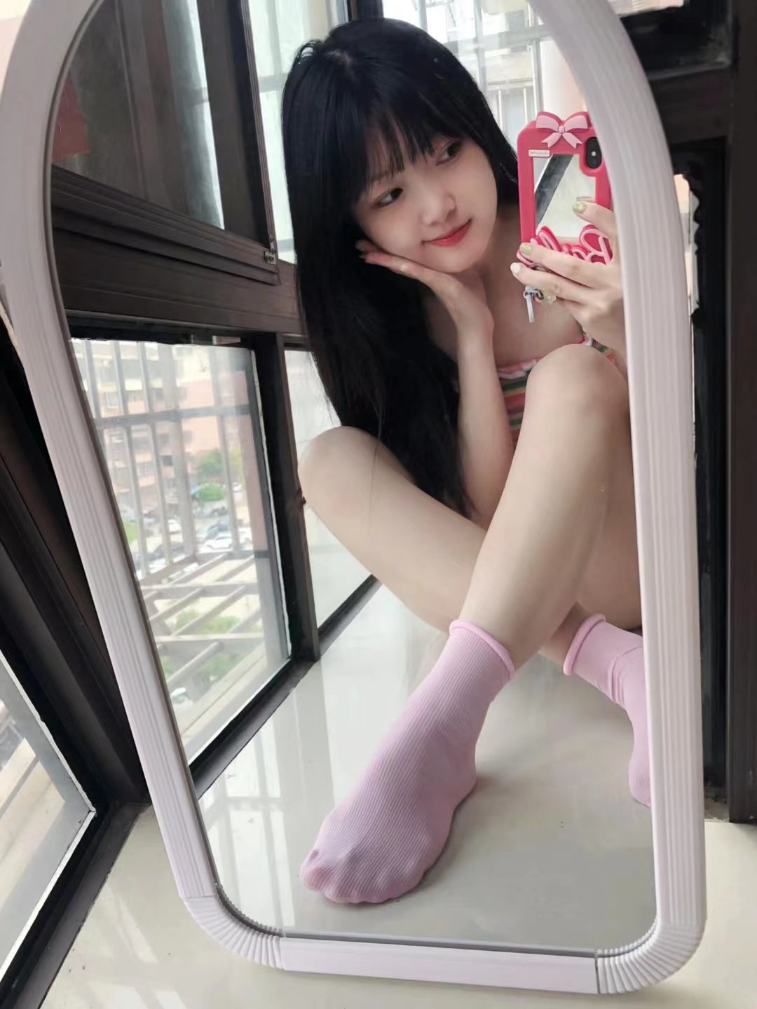 约会00后兼职小嫩妹，长相甜美
