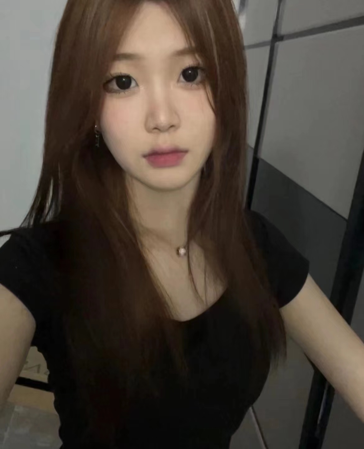 年轻小姐22岁